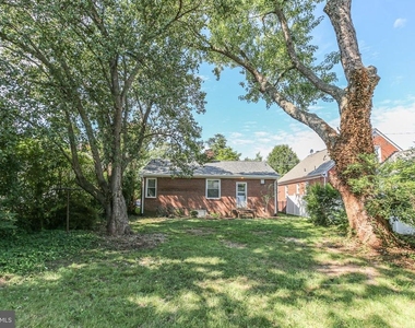 1213 Stafford Avenue - Photo Thumbnail 26