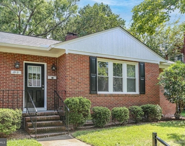 1213 Stafford Avenue - Photo Thumbnail 28