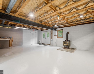 813 Leeds Manor Lane - Photo Thumbnail 20