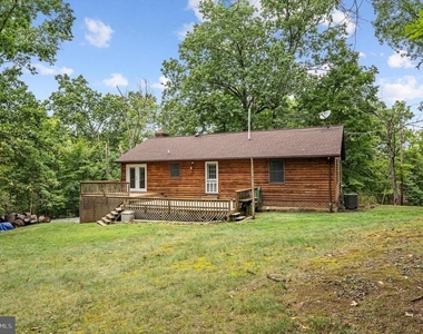 813 Leeds Manor Lane - Photo Thumbnail 28