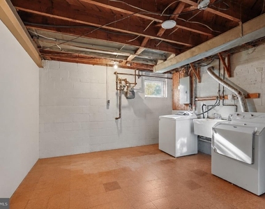4511 Holmes Run Parkway - Photo Thumbnail 21