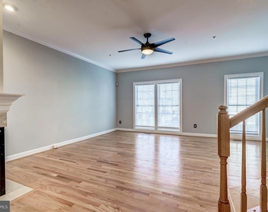 5820 Pearson Lane - Photo Thumbnail 20