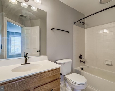 5820 Pearson Lane - Photo Thumbnail 32