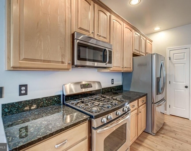 5820 Pearson Lane - Photo Thumbnail 15