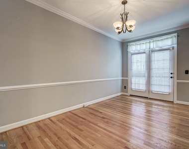 5820 Pearson Lane - Photo Thumbnail 11