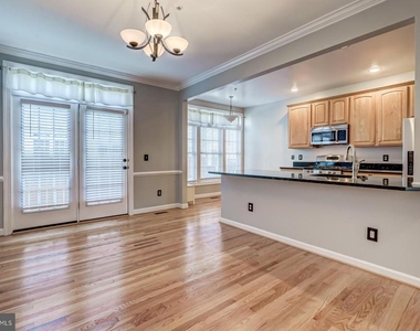 5820 Pearson Lane - Photo Thumbnail 10