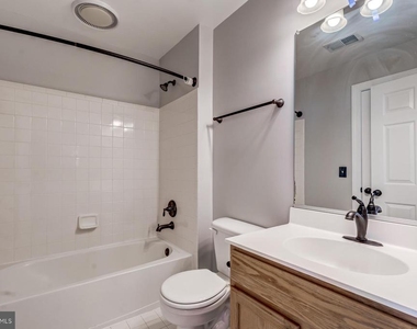 5820 Pearson Lane - Photo Thumbnail 38