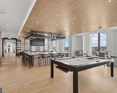 2050 S Bell Street - Photo Thumbnail 1