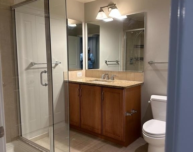 888 N Quincy Street - Photo Thumbnail 10