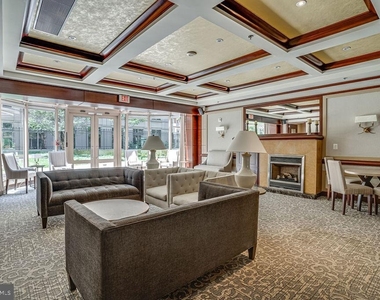 888 N Quincy Street - Photo Thumbnail 1