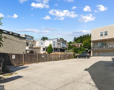 3869 Terrace Street - Photo Thumbnail 17