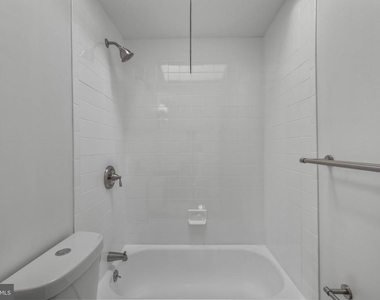 3869 Terrace Street - Photo Thumbnail 6
