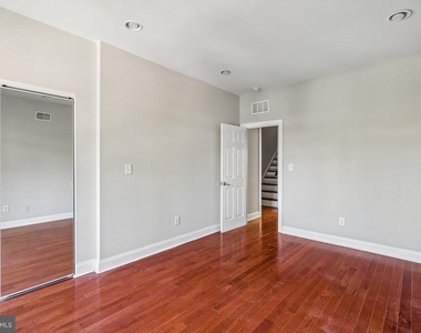 1456 E Columbia Avenue - Photo Thumbnail 25