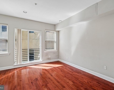 1456 E Columbia Avenue - Photo Thumbnail 21