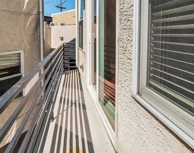 1456 E Columbia Avenue - Photo Thumbnail 23