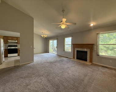 1788 Wexford Drive - Photo Thumbnail 6