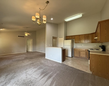 1788 Wexford Drive - Photo Thumbnail 8