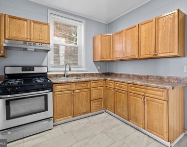 5948 Osage Avenue - Photo Thumbnail 7