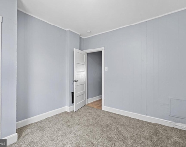 5948 Osage Avenue - Photo Thumbnail 18