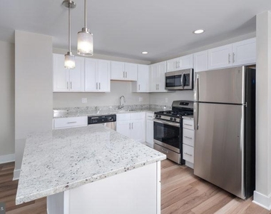 515 W Chelten Avenue - Photo Thumbnail 7