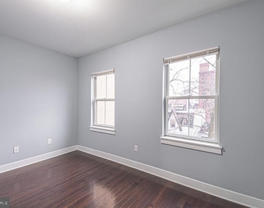 2012 W Girard Avenue - Photo Thumbnail 8