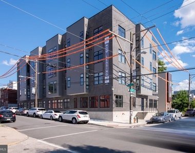 2940 W Thompson Street - Photo Thumbnail 6