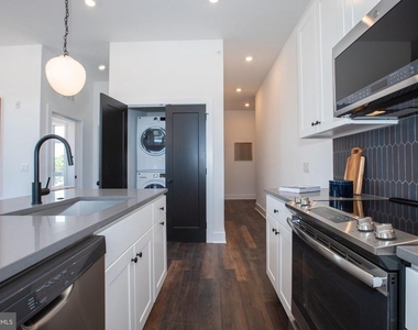 2940 W Thompson Street - Photo Thumbnail 40