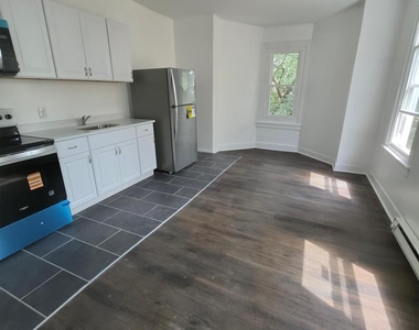 1617 Wakeling Street - Photo Thumbnail 5