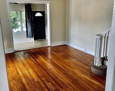 4617 Silverwood Street - Photo Thumbnail 12
