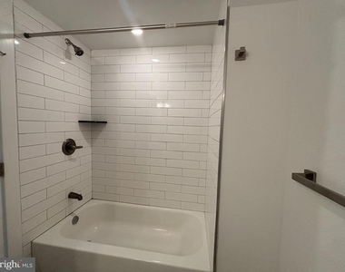 240 E Girard Avenue - Photo Thumbnail 6