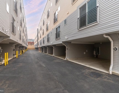 1307 Germantown Avenue - Photo Thumbnail 18