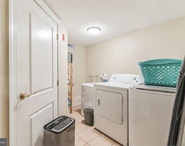 970 N Lawrence Street - Photo Thumbnail 16