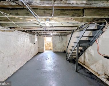 3052 N Lee Street - Photo Thumbnail 11