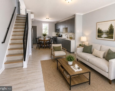 3052 N Lee Street - Photo Thumbnail 2