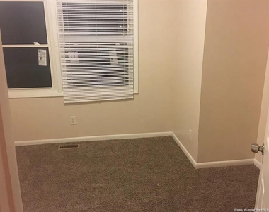 316 Folgers Drive - Photo Thumbnail 3