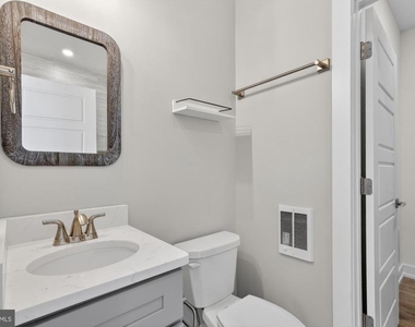 2034 N Front Street - Photo Thumbnail 9