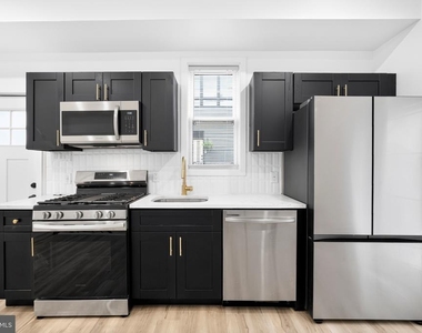 2613 Tulip Street - Photo Thumbnail 3