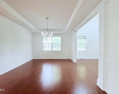 3611 Katie Lane - Photo Thumbnail 7