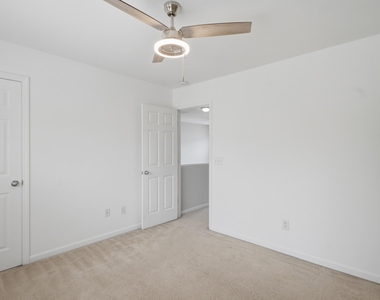 1301 Silver Drive - Photo Thumbnail 23