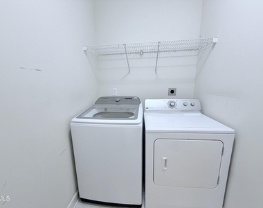 603 Harold Latta Drive - Photo Thumbnail 3