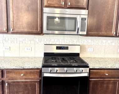 508 Excalibur Drive - Photo Thumbnail 38