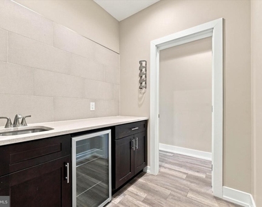 2344 N 3rd Street - Photo Thumbnail 18