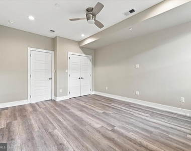 2344 N 3rd Street - Photo Thumbnail 13