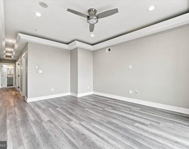 2344 N 3rd Street - Photo Thumbnail 21