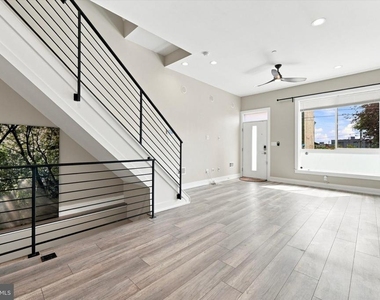 2344 N 3rd Street - Photo Thumbnail 7