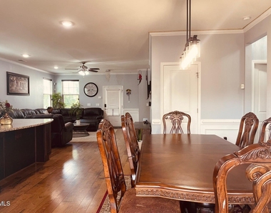 4860 Lily Garden Drive - Photo Thumbnail 28