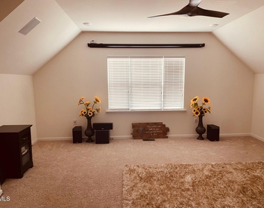 4860 Lily Garden Drive - Photo Thumbnail 45