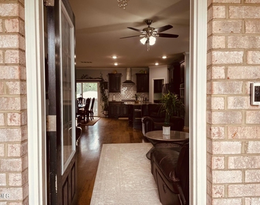 4860 Lily Garden Drive - Photo Thumbnail 5