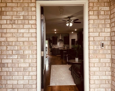 4860 Lily Garden Drive - Photo Thumbnail 4