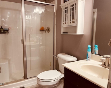 4860 Lily Garden Drive - Photo Thumbnail 33